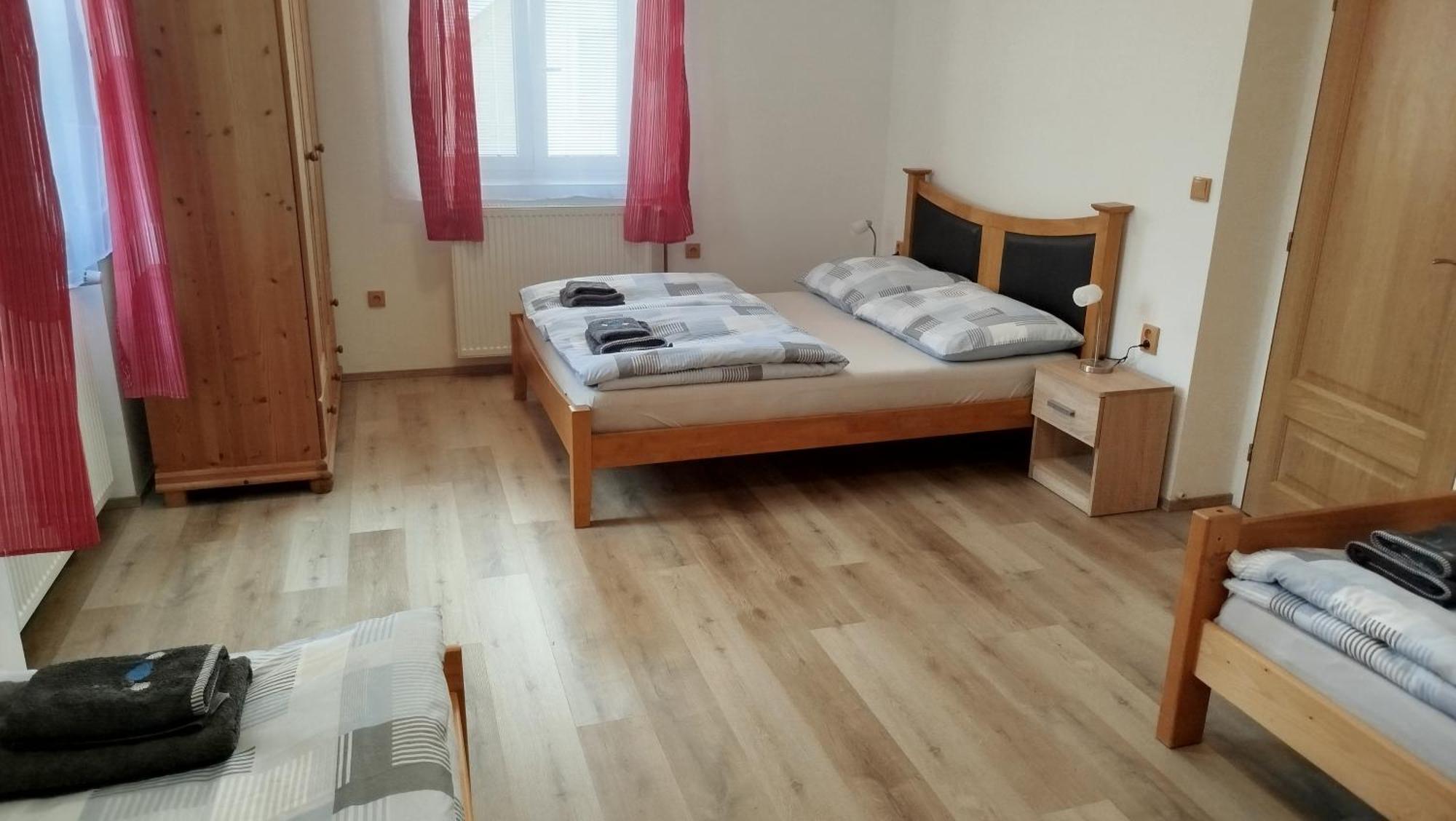 Apartmany Pod Baruncinou Skolou Ческа-Скаліце Екстер'єр фото